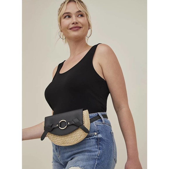 torrid Handbags - NWT Torrid Women Ladies Belt Bag Fanny Pack Waist Faux Leather Travel Plus Size